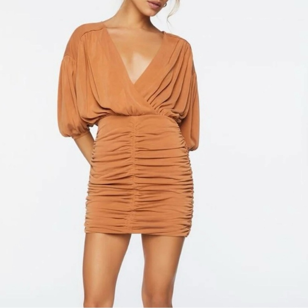 NWT FOREVER 21 PLUNGING V NECK MINI DRESS SIZE S